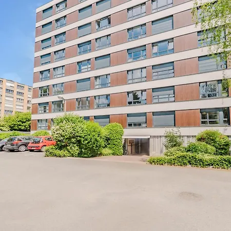 Magnifique 3 Pieces Avec Parking Prive Et Balcon Лилль